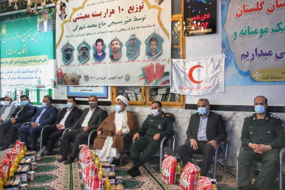 اهدای ۱۰ هزار بسته غذایی میان نیازمندان در گنبدکاووس توسط حاج محمد شهرکی 