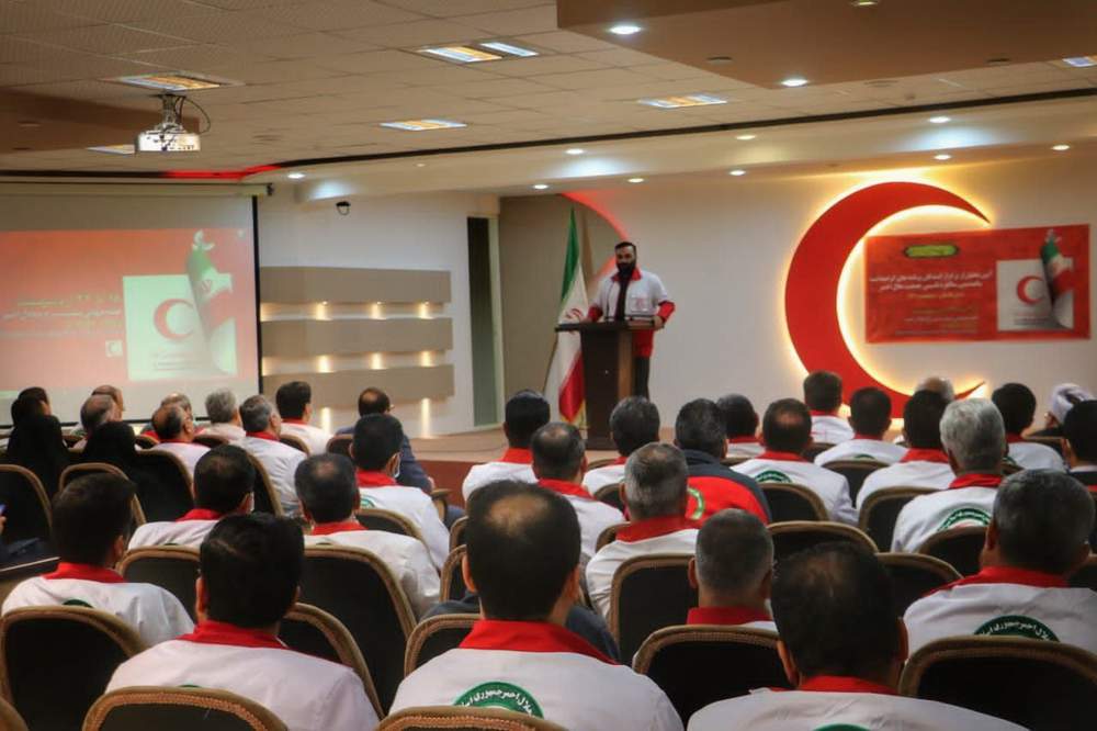 برنامه هیات مدیره هلال احمرگلستان بهبود شرایط داوطلبان و کارکنان است