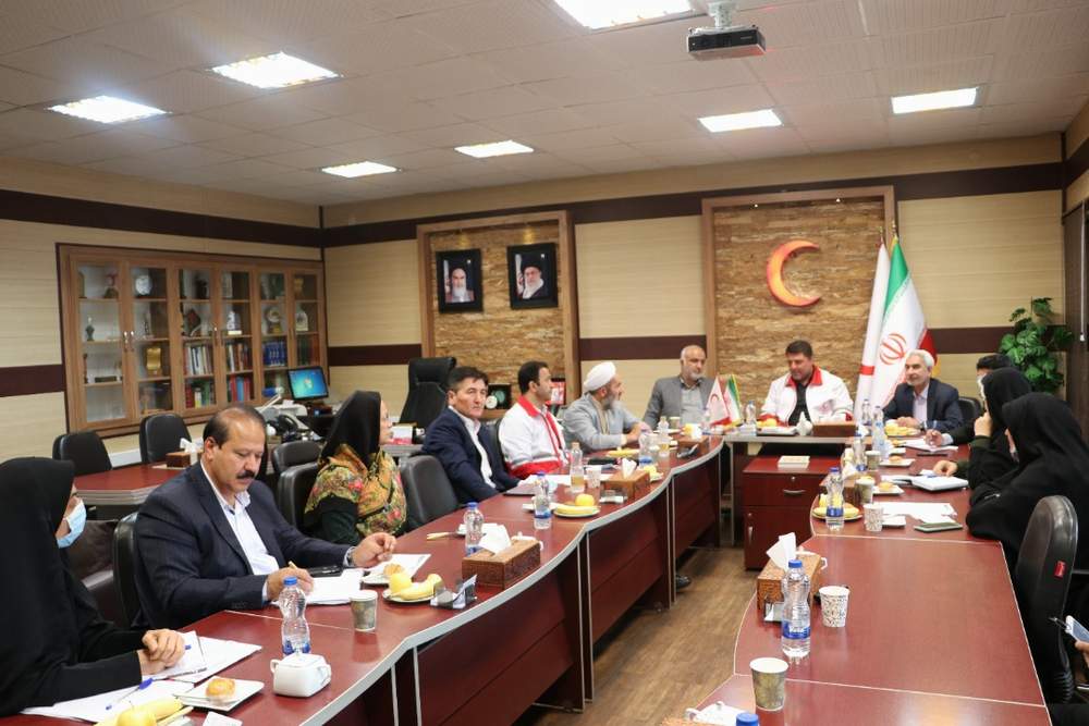 با همکاری مجمع خیرین گلستان خودروهای عملیاتی فرسوده استان به ناوگان حمل و نقل امدادی بازگردانده می شوند