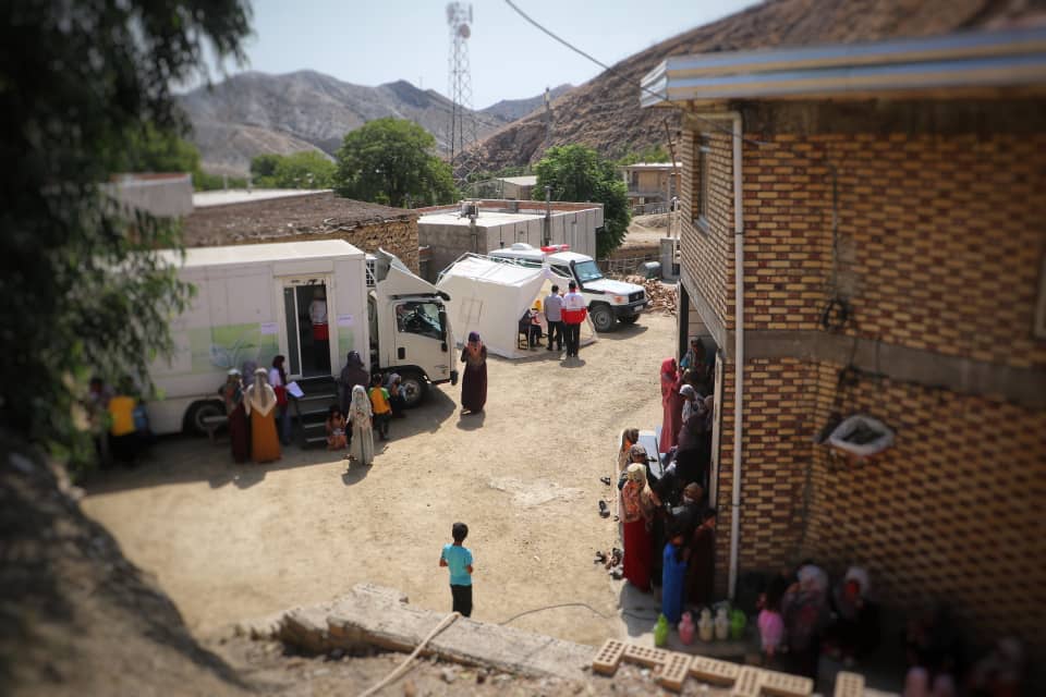 ارائه خدمات بهداشتی درمانی هلال احمر گلستان به ۱۳۷ نفر در روستای مرزی بسطام دره ی مراوه تپه
